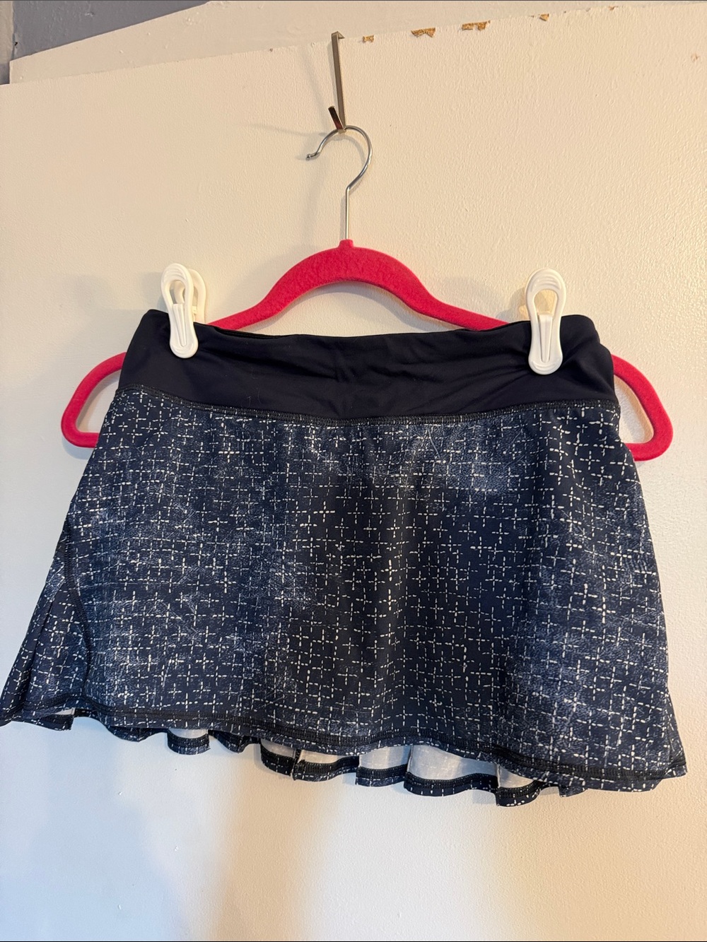 Navy Lululemon size 4 Patterned Skater Skirt with Stretch Waistband